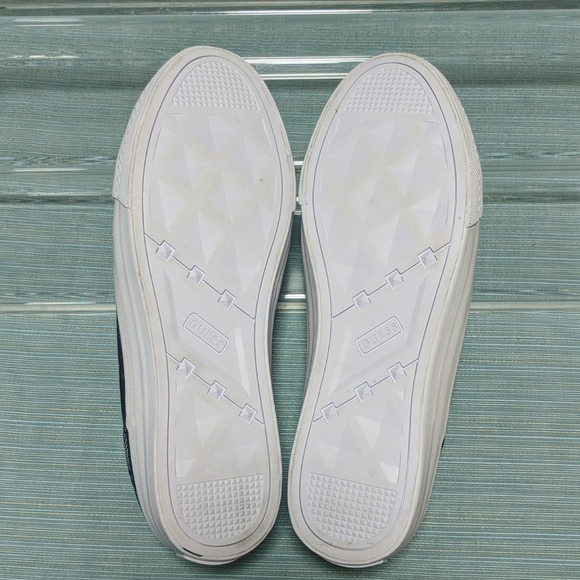 Guess GW Gelise Camo Sneakers Size 8 - Picture 8 of 9